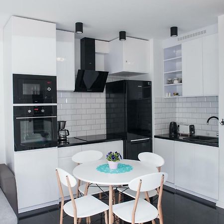 Apartament Winogrady Hawelanska 波兹南 外观 照片